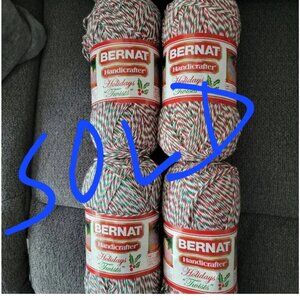 Bernat Handicrafter Holiday Twists Yarn